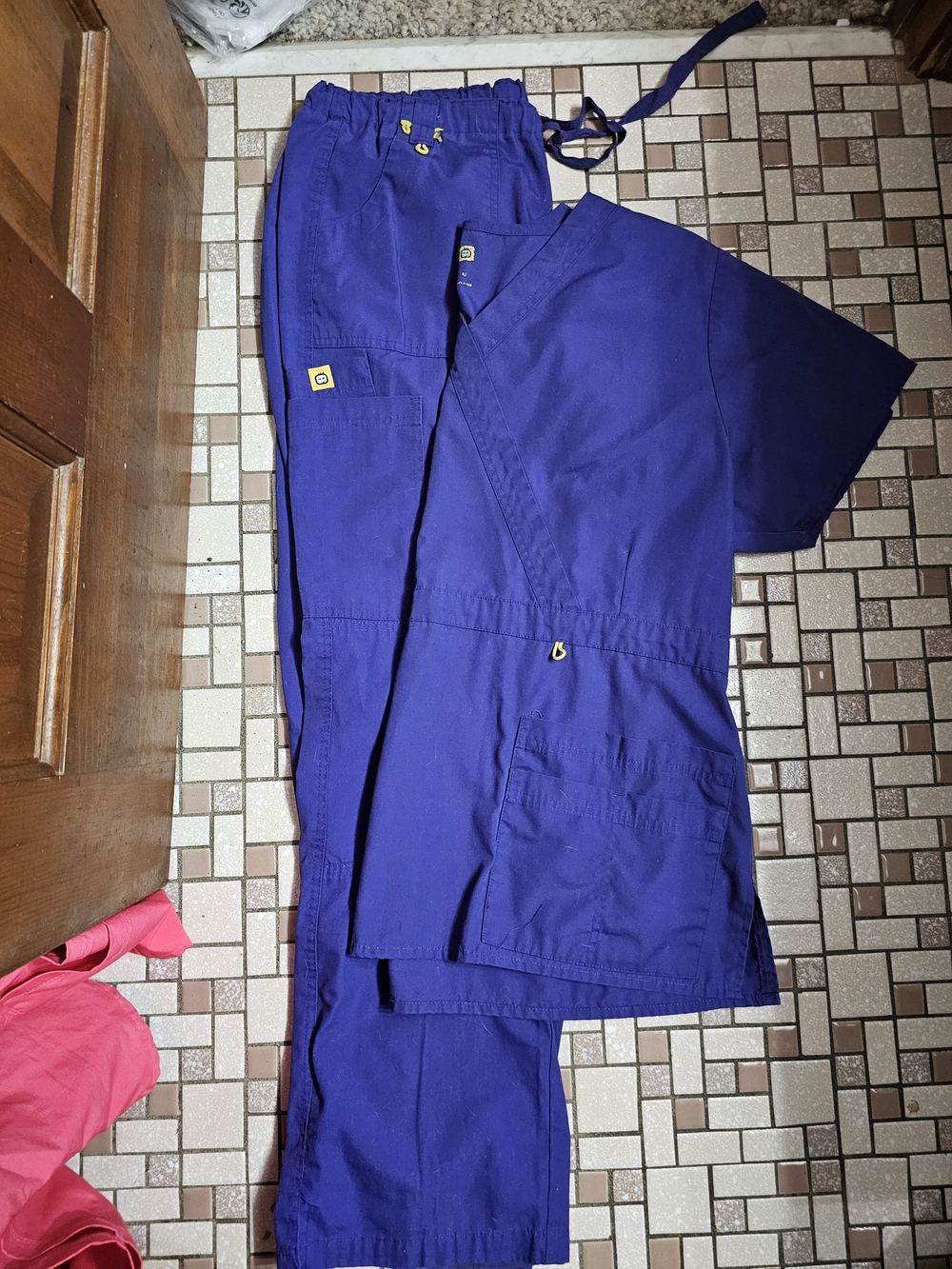 WonderWink Scrub Set in Royal Purple
